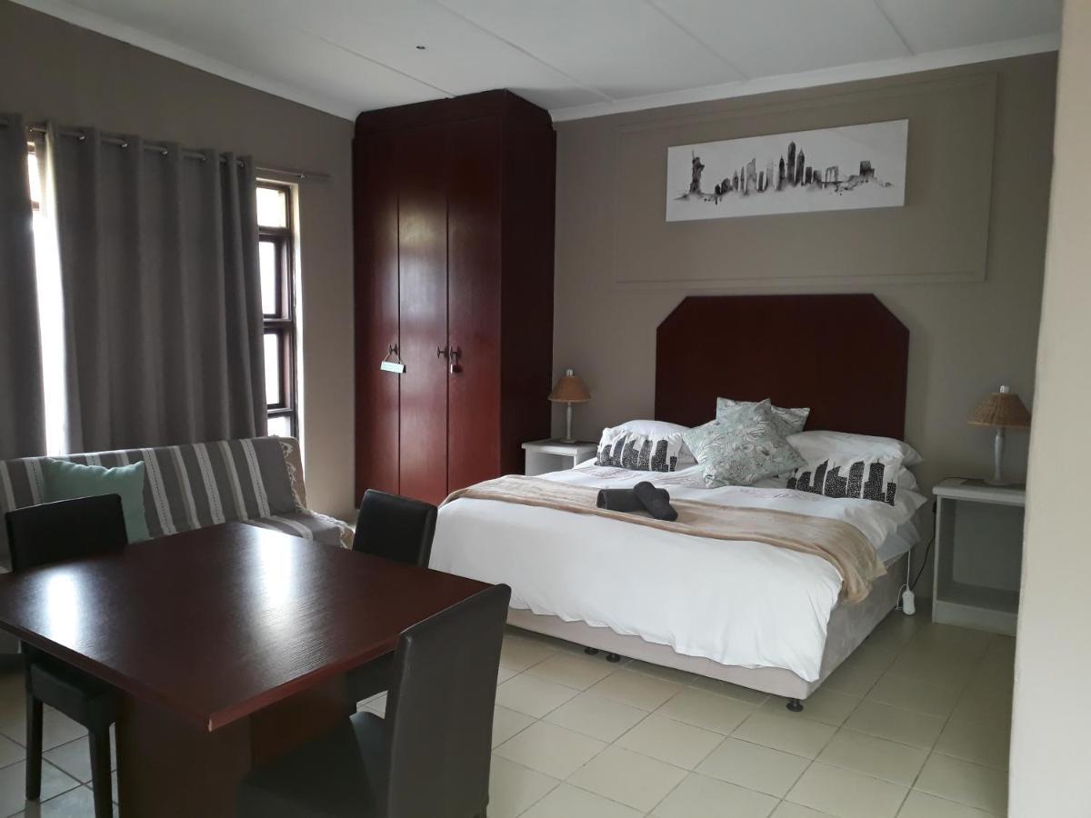 Mangolds Gasthuis Port Elizabeth